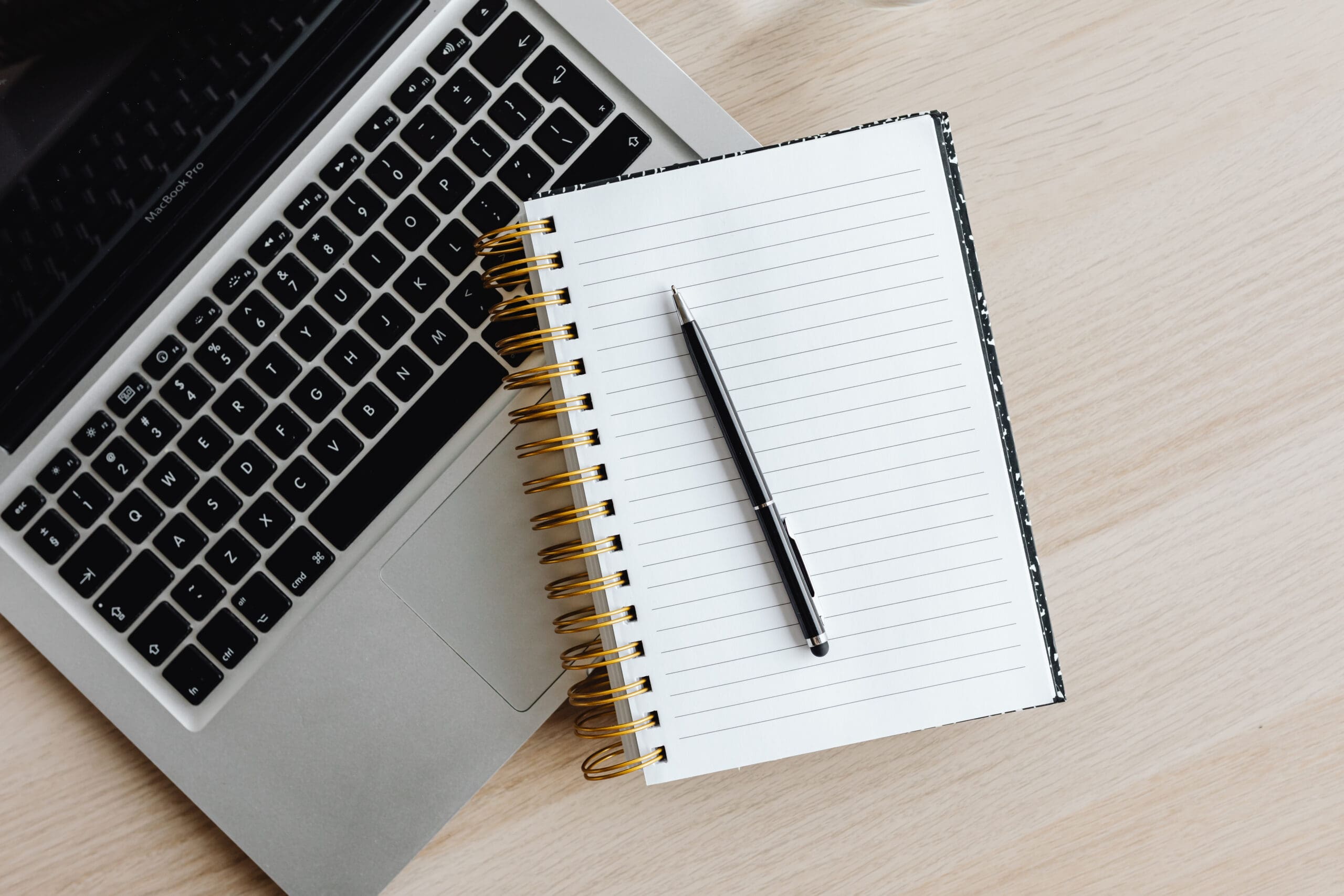 How to Create Content That Gets You Clients and Gets You Booked